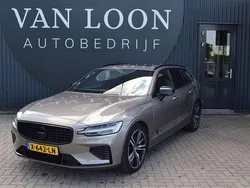 Beige Gebruikt 2020 Volvo V60 R-Design Stationwagen | € 35.900 (Iets duurder)