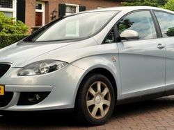 Blauw Gebruikt 2004 Seat Altea Stylance MPV | € 1.750 (Eerlijke prijs)