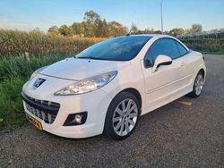 Wit Gebruikt 2011 Peugeot 207 Griffe Cabriolet | € 6.450 (Eerlijke prijs)