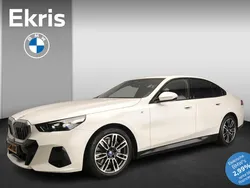 Wit Gebruikt 2024 BMW i5 M Sport Sedan | € 54.900 (Super prijs)