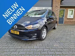 Zwart, metallic lak Gebruikt 2015 VW Golf Sportsvan Highline MPV | € 11.950 (Duur)