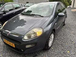 Blauw Gebruikt 2011 Fiat Punto Evo Dynamic Hatchback | € 1.999 (Eerlijke prijs)