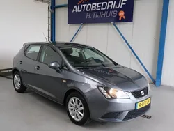 Grijs, metallic lak Gebruikt 2017 Seat Ibiza Reference Hatchback | € 8.450 (Eerlijke prijs)