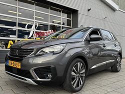 Grijs Gebruikt 2018 Peugeot 5008 Premium MPV | € 12.000 (Iets duurder)