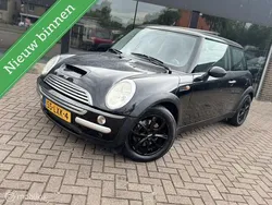 Zwart Gebruikt 2004 Mini Cooper Pepper Hatchback | € 1.990