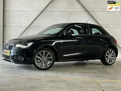 Zwart, metallic lak Gebruikt 2011 Audi A1 Ambition Hatchback | € 7.995 (Eerlijke prijs)
