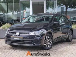 Zwart Gebruikt 2022 VW Polo Life Hatchback | € 18.400 (Eerlijke prijs)