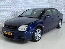 Blauw Gebruikt 2004 Opel Vectra GTS Elegance Hatchback | € 1.499