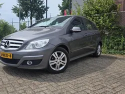 Grijs Gebruikt 2010 Mercedes B180 Business MPV | € 6.200 (Goede deal)