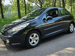 Zwart Gebruikt 2008 Peugeot 207 Hatchback | € 495 (Super prijs)
