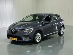 Grijs Gebruikt 2020 Renault Clio V Intens Hatchback | € 13.400 (Eerlijke prijs)