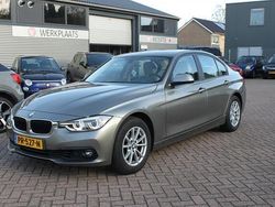 Grijs Gebruikt 2017 BMW 320 Executive Sedan | € 17.950