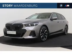 Grijs, metallic lak Gebruikt 2025 BMW i5 Executive Sedan | € 100.950