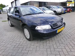 Blauw Gebruikt 1997 Audi A4 Comfort Sedan | € 999