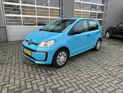 Blauw Gebruikt 2016 VW up! Edition Hatchback | € 7.650 (Eerlijke prijs)