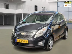 Zwart, metallic lak Gebruikt 2010 Chevrolet Spark Hatchback | € 2.795 (Eerlijke prijs)