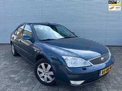 Blauw Gebruikt 2005 Ford Mondeo Futura Hatchback | € 999 (Eerlijke prijs)