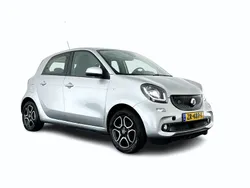 Cool silver (grijs metallic) Gebruikt 2019 Smart ForFour Electric Drive Sedan | € 8.945 (Eerlijke prijs)