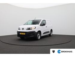 Wit Gebruikt 2024 Peugeot Partner S Van | € 22.722