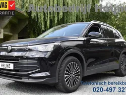Zwart Gebruikt 2024 VW Tiguan Life SUV | € 39.945 (Super prijs)