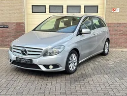 Grijs, metallic lak Gebruikt 2012 Mercedes B180 Ambition MPV | € 5.950 (Eerlijke prijs)