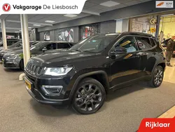 Zwart, metallic lak Gebruikt 2020 Jeep Compass SUV | € 22.900 (Eerlijke prijs)
