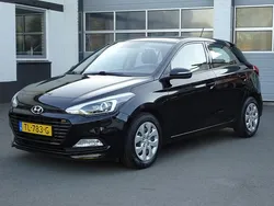 Zwart Gebruikt 2018 Hyundai i20 Comfort Hatchback | € 11.950 (Eerlijke prijs)