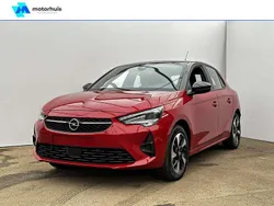 Rood, metallic lak Gebruikt 2023 Opel Corsa-e Hatchback | € 19.945 (Eerlijke prijs)