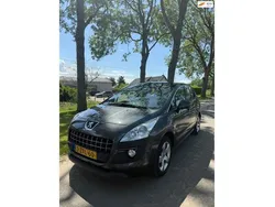 Grijs Gebruikt 2010 Peugeot 3008 MPV | € 3.950 (Eerlijke prijs)
