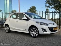 Wit Gebruikt 2011 Mazda 2 Hatchback | € 6.950 (Eerlijke prijs)