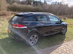Zwart Gebruikt 2015 Renault Clio GrandTour Stationwagen | € 4.500 (Goede deal)