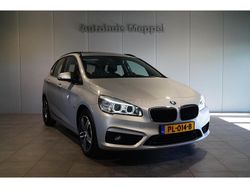 Grijs Gebruikt 2017 BMW 220 Sport Line Stationwagen | € 13.450 (Eerlijke prijs)