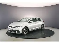 Reflex silver Gebruikt 2023 VW Polo Life Hatchback | € 23.900 (Iets duurder)