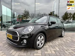 Zwart Gebruikt 2020 Mini Cooper Pepper Hatchback | € 17.400 (Eerlijke prijs)