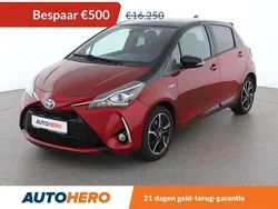 Rood Gebruikt 2018 Toyota Yaris Hybrid Hatchback | € 15.949 (Eerlijke prijs)