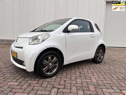 Wit Gebruikt 2009 Toyota iQ Hatchback | € 4.950 (Eerlijke prijs)