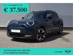 Blauw Nieuw 2025 Mini Aceman Classic SUV | € 46.807