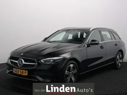 Zwart, metallic lak Gebruikt 2022 Mercedes C300e Luxury Stationwagen | € 33.950 (Eerlijke prijs)