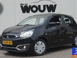 Zwart Gebruikt 2020 Mitsubishi Space Star Hatchback | € 9.995 (Eerlijke prijs)