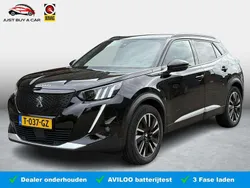 Zwart Gebruikt 2022 Peugeot e-2008 GT SUV | € 19.900 (Eerlijke prijs)