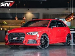 Rood, metallic lak Gebruikt 2019 Audi A3 Sportback Design Hatchback | € 22.945 (Eerlijke prijs)