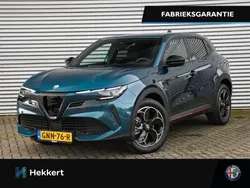 Blauw Gebruikt 2024 Alfa Romeo Junior Edizione Speciale SUV | € 35.495 (Goede deal)