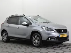 Grijs Gebruikt 2018 Peugeot 2008 Active SUV | € 11.750 (Eerlijke prijs)
