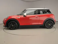 Rood Gebruikt 2020 Mini Cooper SE Hatchback | € 18.900 (Eerlijke prijs)