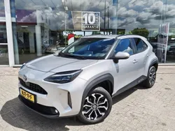 Zilver Gebruikt 2024 Toyota Yaris Cross Plus SUV | € 28.995 (Eerlijke prijs)