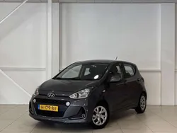 Grijs, metallic lak Gebruikt 2020 Hyundai i10 Comfort Hatchback | € 9.400 (Goede deal)