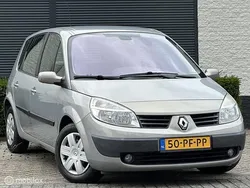 Beige Gebruikt 2004 Renault Scénic II Expression MPV | € 2.999 (Eerlijke prijs)