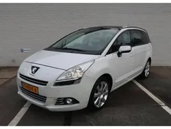 Wit Gebruikt 2010 Peugeot 5008 MPV | € 5.950 (Duur)