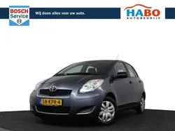 Blauw Gebruikt 2010 Toyota Yaris Hatchback | € 7.450 (Iets duurder)