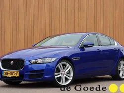 Blauw Gebruikt 2018 Jaguar XE Prestige Sedan | € 25.940 (Iets duurder)